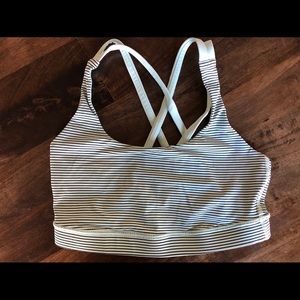 Lululemon sports bra